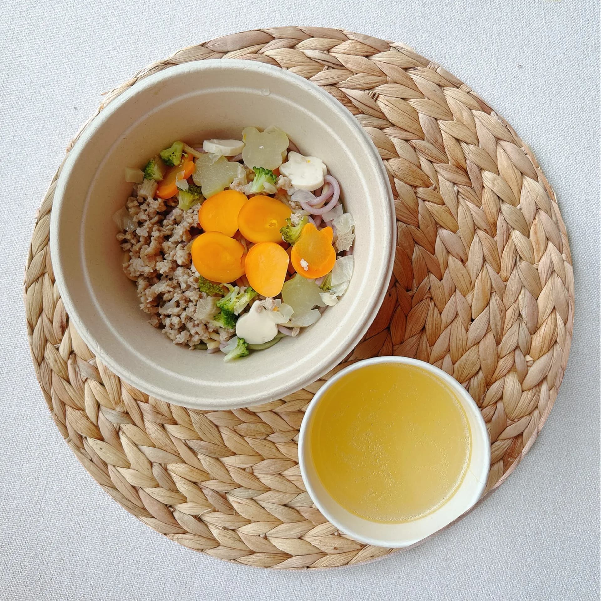 Mì sợi rau củ trứng non, thịt bằm (Dashi rau củ)
