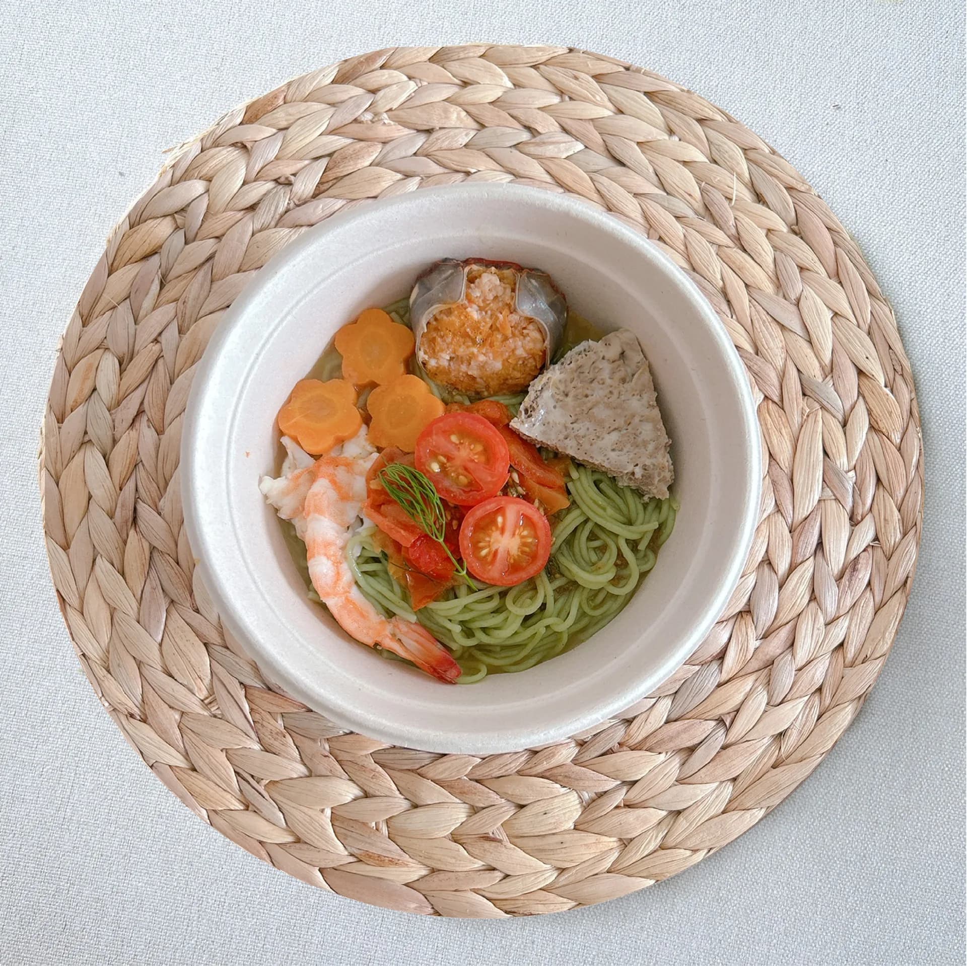 Bún riêu cua em bé (dashi rau củ, sợi bún chùm ngây)